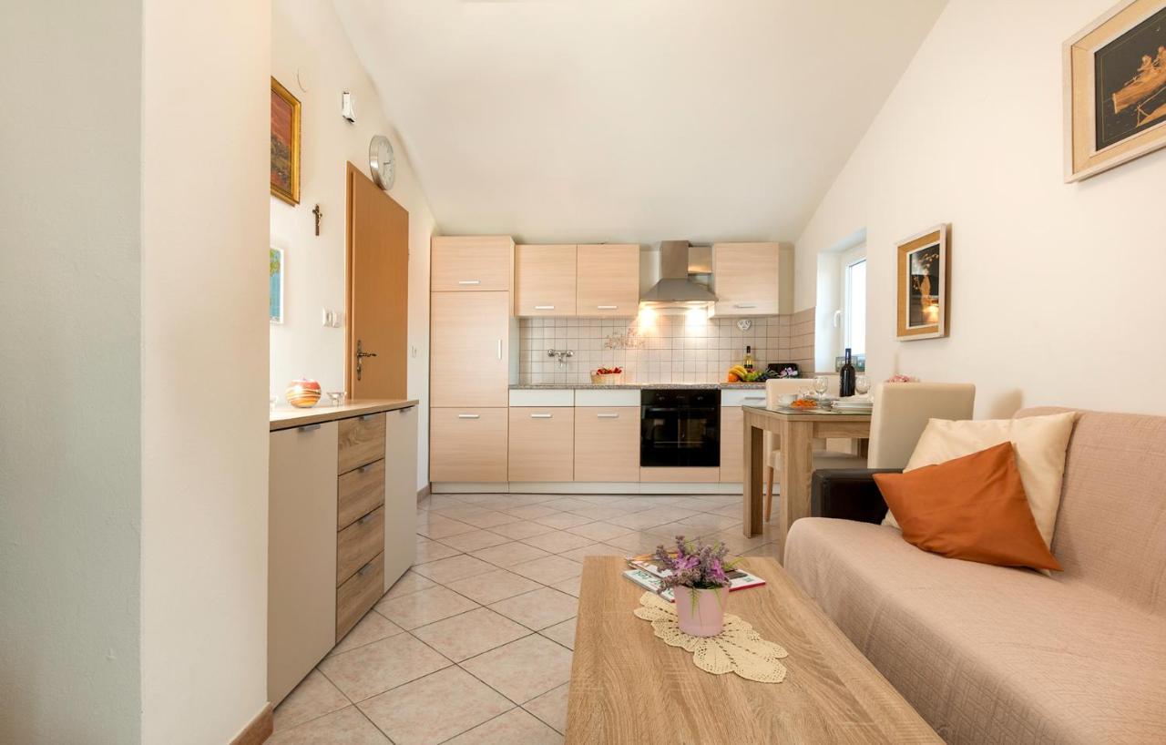 Apartment Palma Pula
