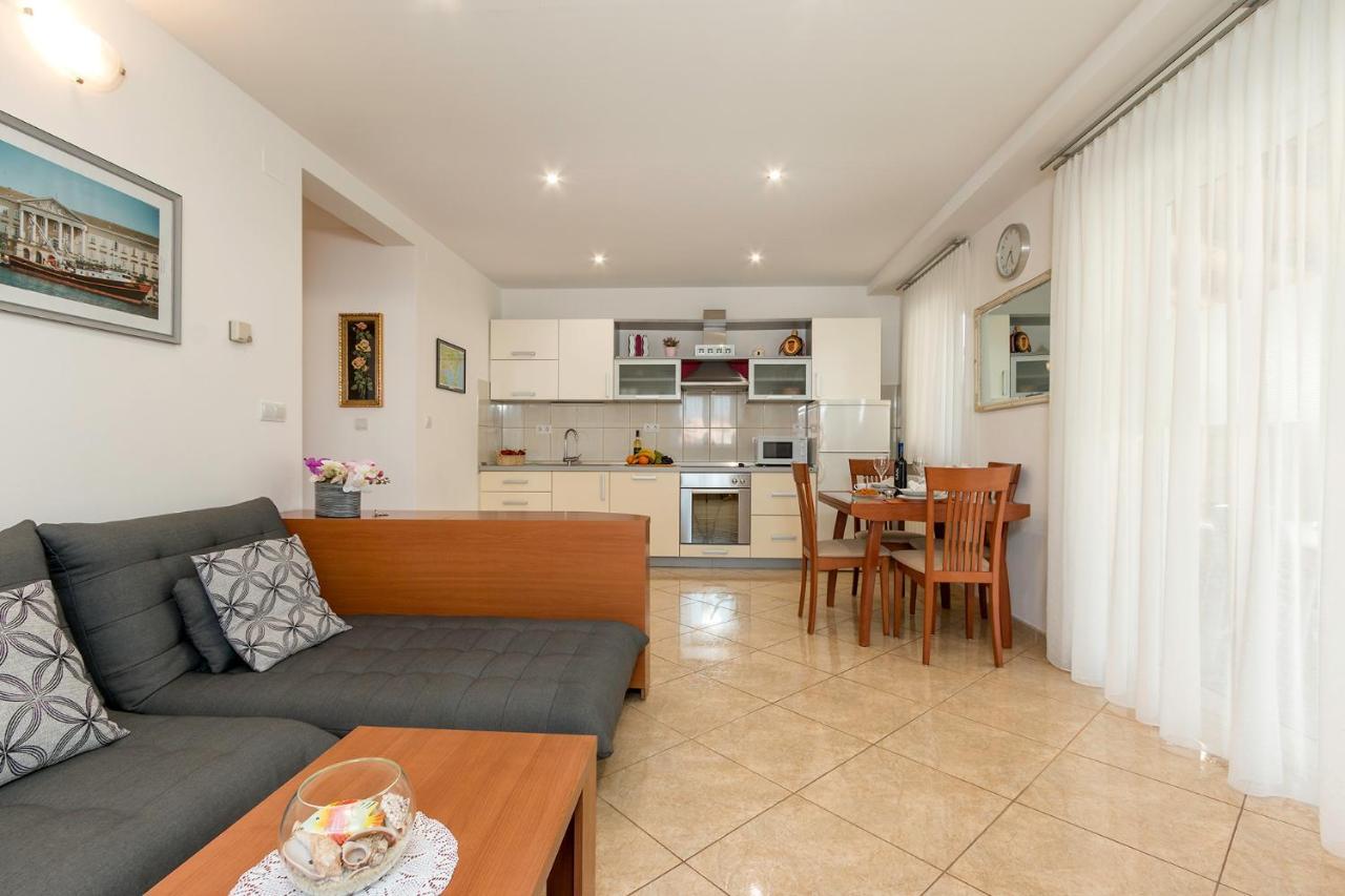 Apartment Palma *